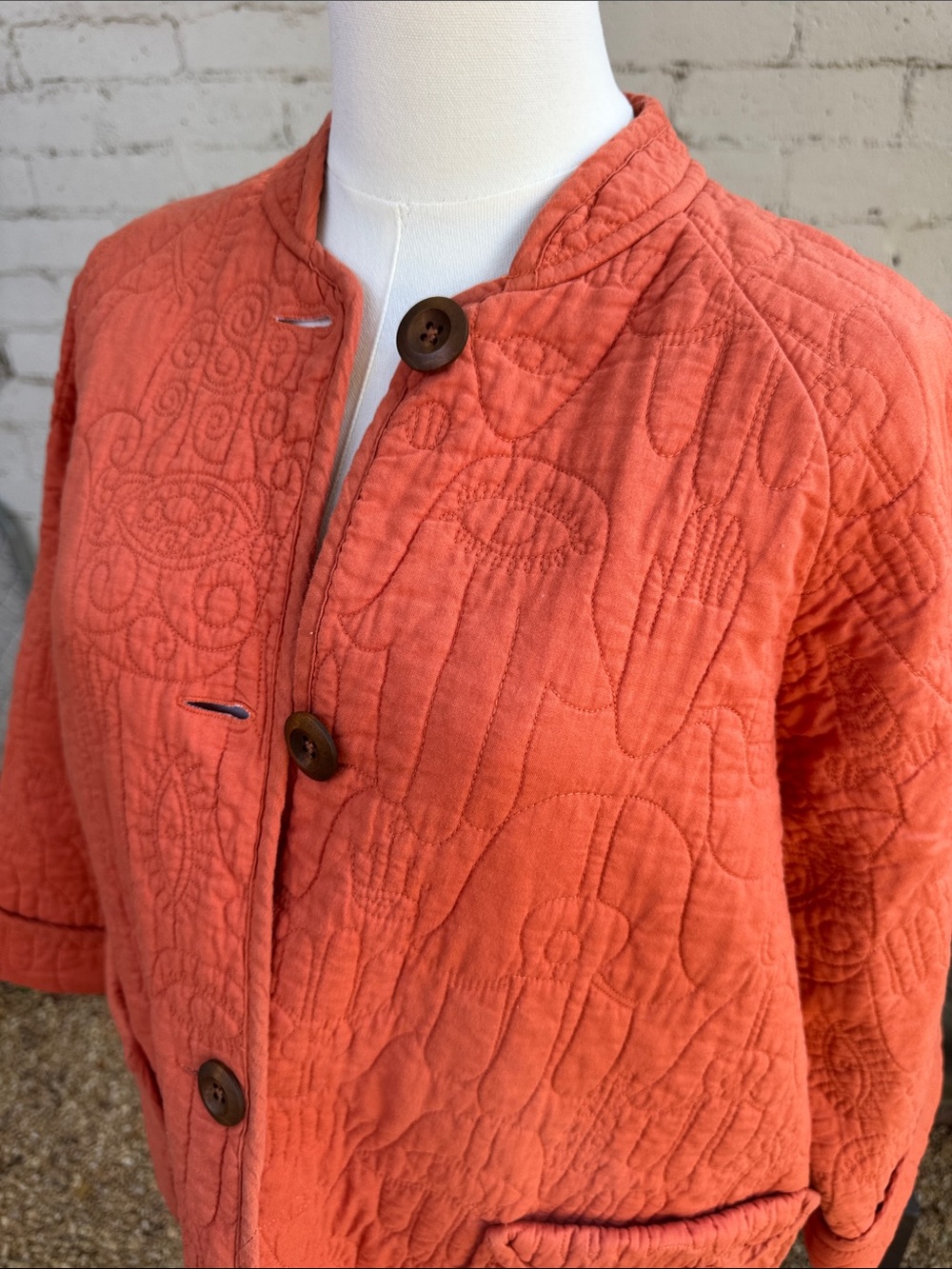 Jungalow Peking Hamsa Quilted Coat Coral Size M/L - Picture 7 of 12